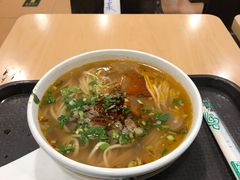 牛肉拉面-西部马华清真兰州牛肉面·烧烤夜市(关东店)