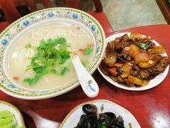 -金杨拉面王小吃面馆·牛三宝面·红烧牛肉粉