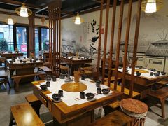 大堂-皇三爷火锅(宜昌旗舰店)