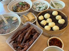 -佬钱湾仔(衣裳街店)