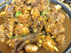 -八两八金·莱芜特色炒鸡(市南漳浦路店)