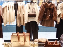 -URBAN REVIVO(深圳华润万象天地店)