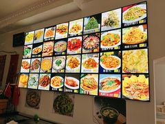 -华龙特色大骨鸡农家菜馆