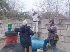 -东湖小天池真人CS彩弹野战基地