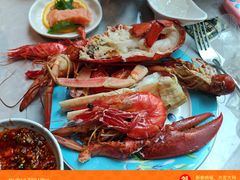-雍容荟帝王蟹活龙虾展台自助(IFS黑金店)