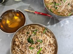 -正宗杨记普洱酸醋米线(总店)