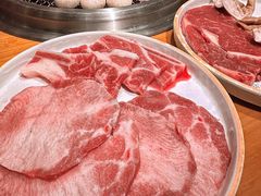-拾勝牛·江景安格斯烧肉放题(江湾阳光天地店)