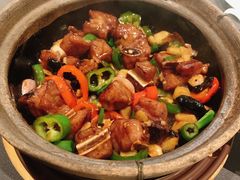 榄角啫啫排骨煲-小炳胜(卓悦中心店)