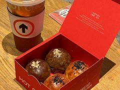 -HOT CRUSH趁热集合·现烤面包(环球港店)