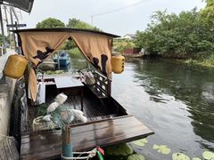 -欢乐蟹庄·精品农家乐(阳澄湖莲花岛店)