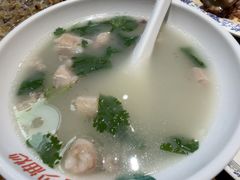 -老天桥酱肉烧饼夹肘子(天桥店)