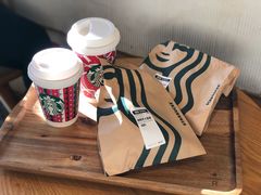 -星巴克臻选(金桥国际店)