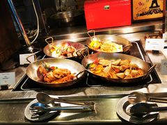 -圣丰索菲特·2 On 988 Café 自助餐厅