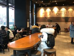 大堂-星巴克(西安曲江银泰店)