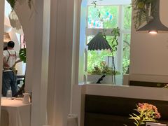 -春树下·树屋花房西餐厅(罍街AS1980店)