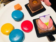 -半岛翡丽海鲜自助餐厅(观风亭店)