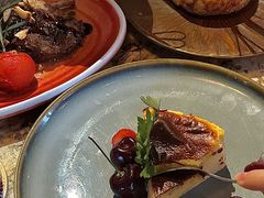 -BROWNSTONE布朗石西班牙餐厅(富城店)