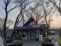 -枫花园汽车电影院(朝阳公园店)