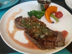 安格斯牛西冷牛排-乐意坊Alla Torre意大利手工披萨(陆家嘴旗舰店)