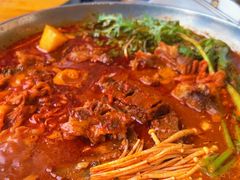 -喇喇排骨火锅·传统韩式脊骨汤(望京西园总店)