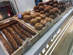 -西树泡芙(湖滨银泰in77B区店)