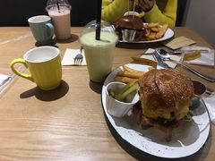 -HELLO 27 意面·沙拉·帕尼尼