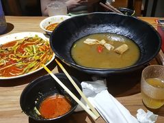-万记麻辣烫国展总店
