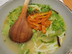 -百春原湖南牛肉粉(百联世纪店)