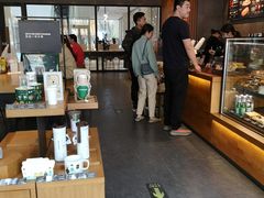 -星巴克(洛阳中州万达广场店)