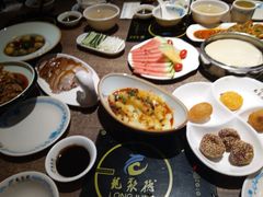 -龙聚德北京烤鸭(沙坪坝华宇A馆店)