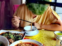 -柏合黄记豆腐皮饭店