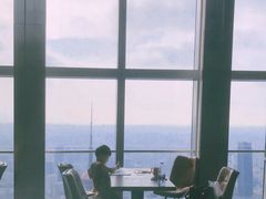 -上海环球金融中心云端足球盛典