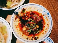 -肖四女乐山跷脚牛肉(世博源店)