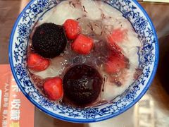 杨梅-百年老字号·观振兴蟹黄面·三虾面·苏式面(观前街富仁坊巷店)