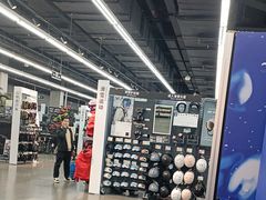 -迪卡侬(越秀公园店)