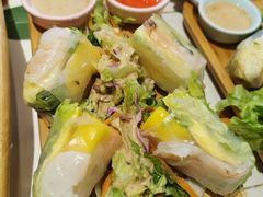 -越弥越南传统美食馆