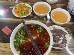 -陇上全荟兰州传统牛肉面(延吉路店)