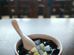 -重庆老字号·吴抄手·高豆花(T3航站楼店)