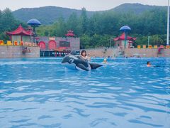 -汤山欢乐水世界