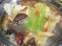 -龙聚德北京烤鸭(沙坪坝华宇A馆店)