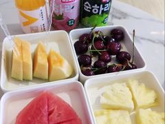 -涨巢·潮玩水疗局