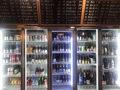 -40+精酿啤酒俱乐部(国投财富广场店)