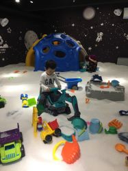 -MINI MARS KIDS CLUB亲子家庭中心(长宁天山店)
