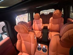 -理想汽车(世纪汇店)