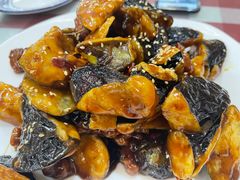 焦糖茄子牛肉粒-桃子餐厅·天津菜(王顶堤总店)