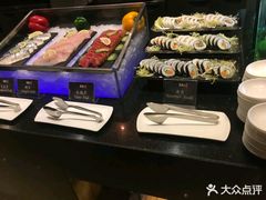 -上海西藏大厦万怡自助餐厅(徐汇店)