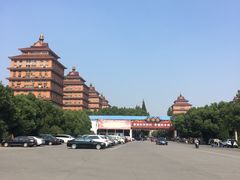 -华西龙希大酒店旅游观光区