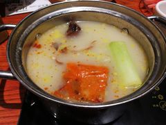 -龙聚德北京烤鸭(沙坪坝华宇A馆店)