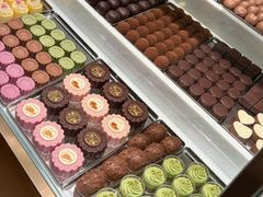 -Laderach 莱德拉(上海环贸iapm店)