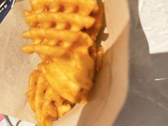 -必胜客(东大桥店)